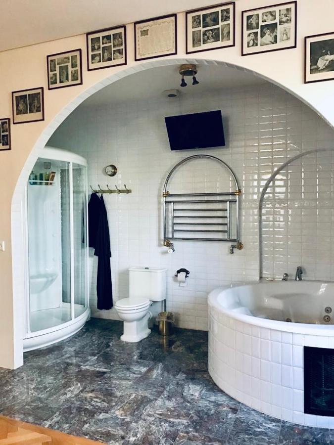 Maison Suchard, Tradition & Elegance In The Jura Couvet Ngoại thất bức ảnh